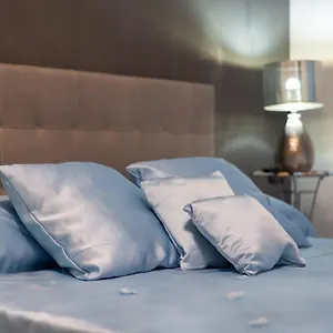 https://new-in-syrenuse-at-santa-lucia.hotels-amalfi.com